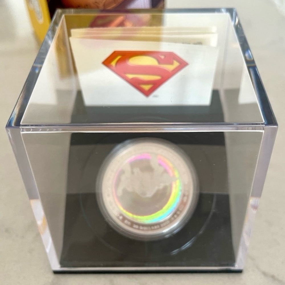 Superhero Collector Coins - Picture 4 of 8